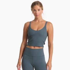 Vuori Ribbed Scoop Neck Crop Tank Top in Slate Blue